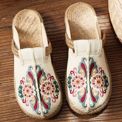 Vintage Summer Flower Embroidery Slippers, Vintage Handmade Cotton Linen shoes, Chinese Casual Cotton Linen Slippers