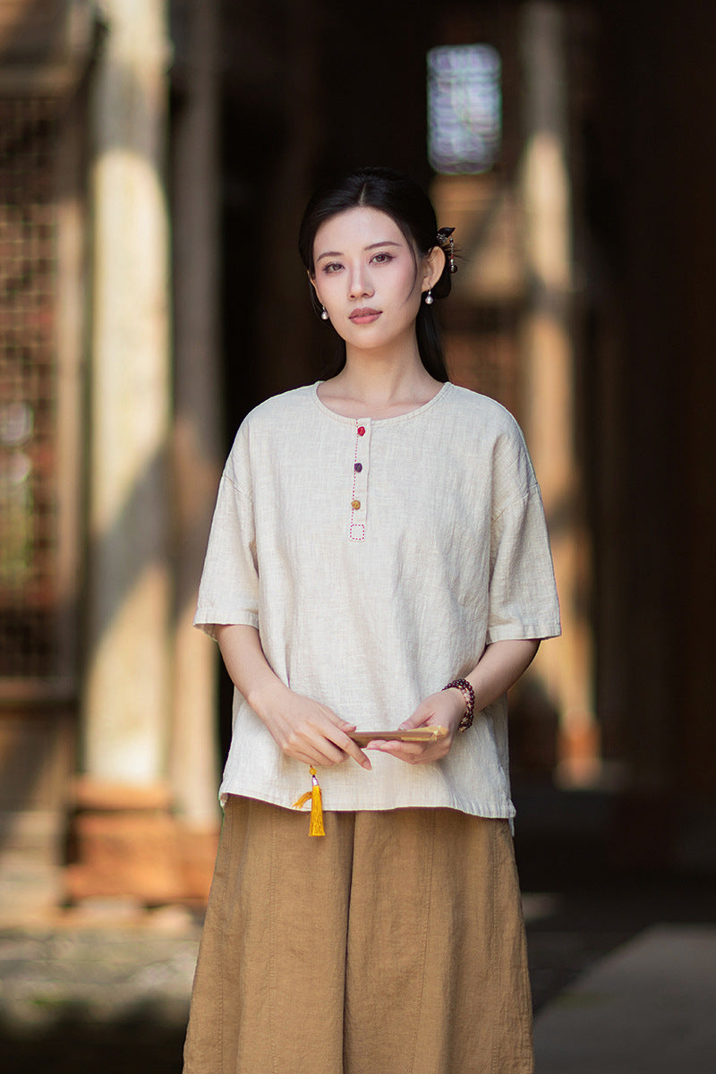 Round-Neck Chinese-Style Blouse: New Summer Style, Retro-Chic, Stitched Color-Blocking, Button-Front Short-Sleeve T-Shirt 20260511