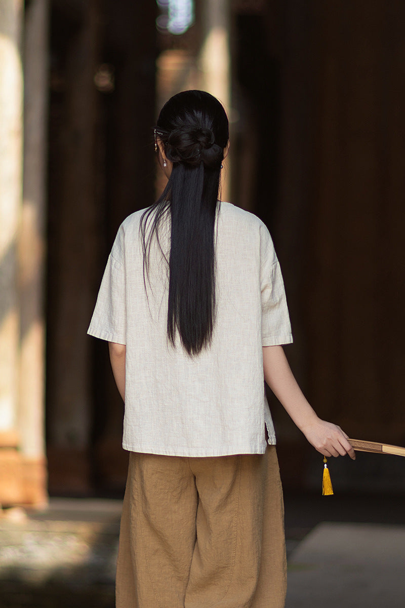 Round-Neck Chinese-Style Blouse: New Summer Style, Retro-Chic, Stitched Color-Blocking, Button-Front Short-Sleeve T-Shirt 20260511