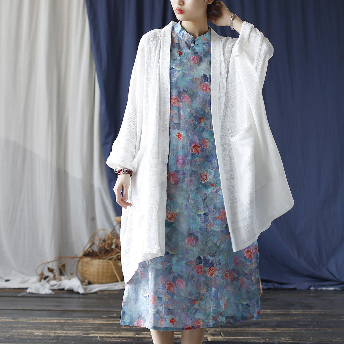 Loose Summer Solid Color Cotton  Linen Jacket ， White Cotton  Linen Kimono 20240803