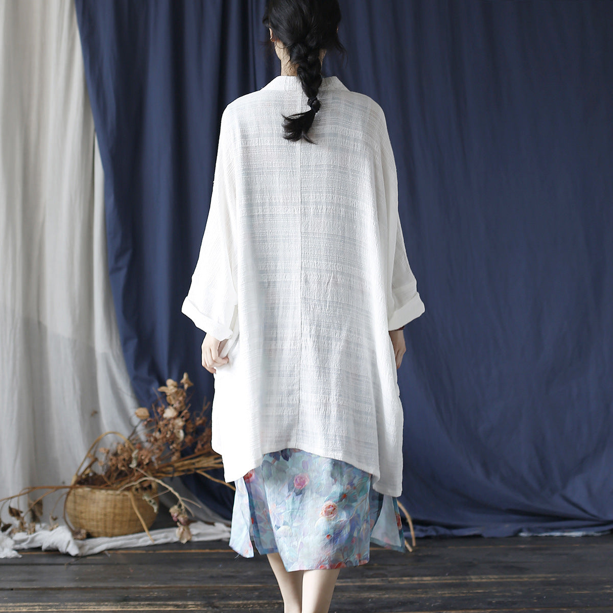 Loose Summer Solid Color Cotton  Linen Jacket ， White Cotton  Linen Kimono 20240803