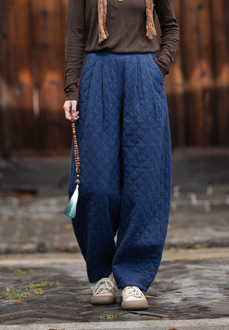 2026 Winter New Arrival: Artistic, Retro, and Zen-Inspired Women's Cotton-Padded Pants for Outdoor Wear—Warm, Cold-Resistant, with Elastic Waist and Bell-Bottom Design