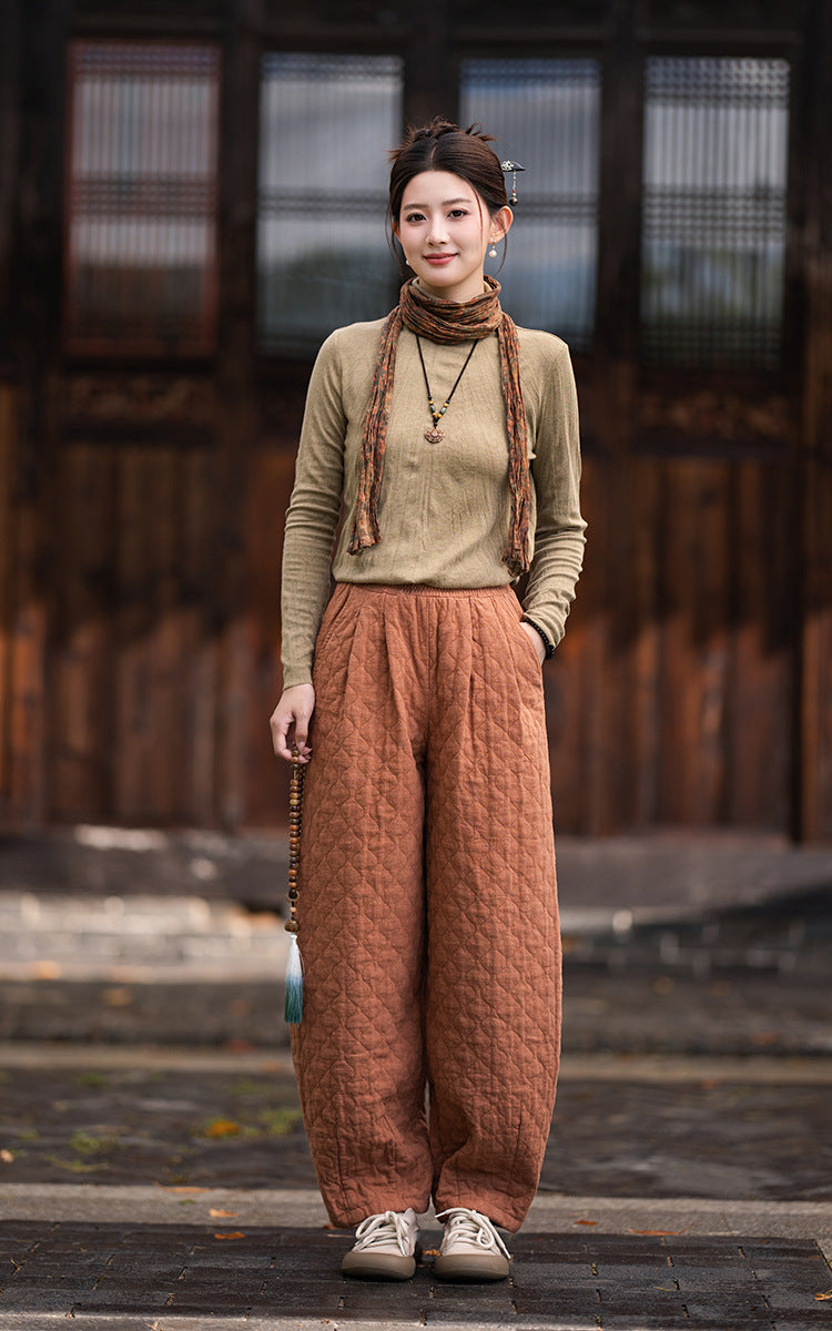 2026 Winter New Arrival: Artistic, Retro, and Zen-Inspired Women's Cotton-Padded Pants for Outdoor Wear—Warm, Cold-Resistant, with Elastic Waist and Bell-Bottom Design