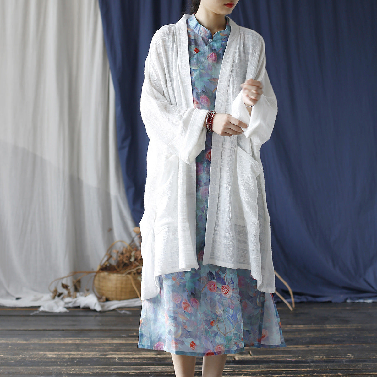 Loose Summer Solid Color Cotton  Linen Jacket ， White Cotton  Linen Kimono 20240803