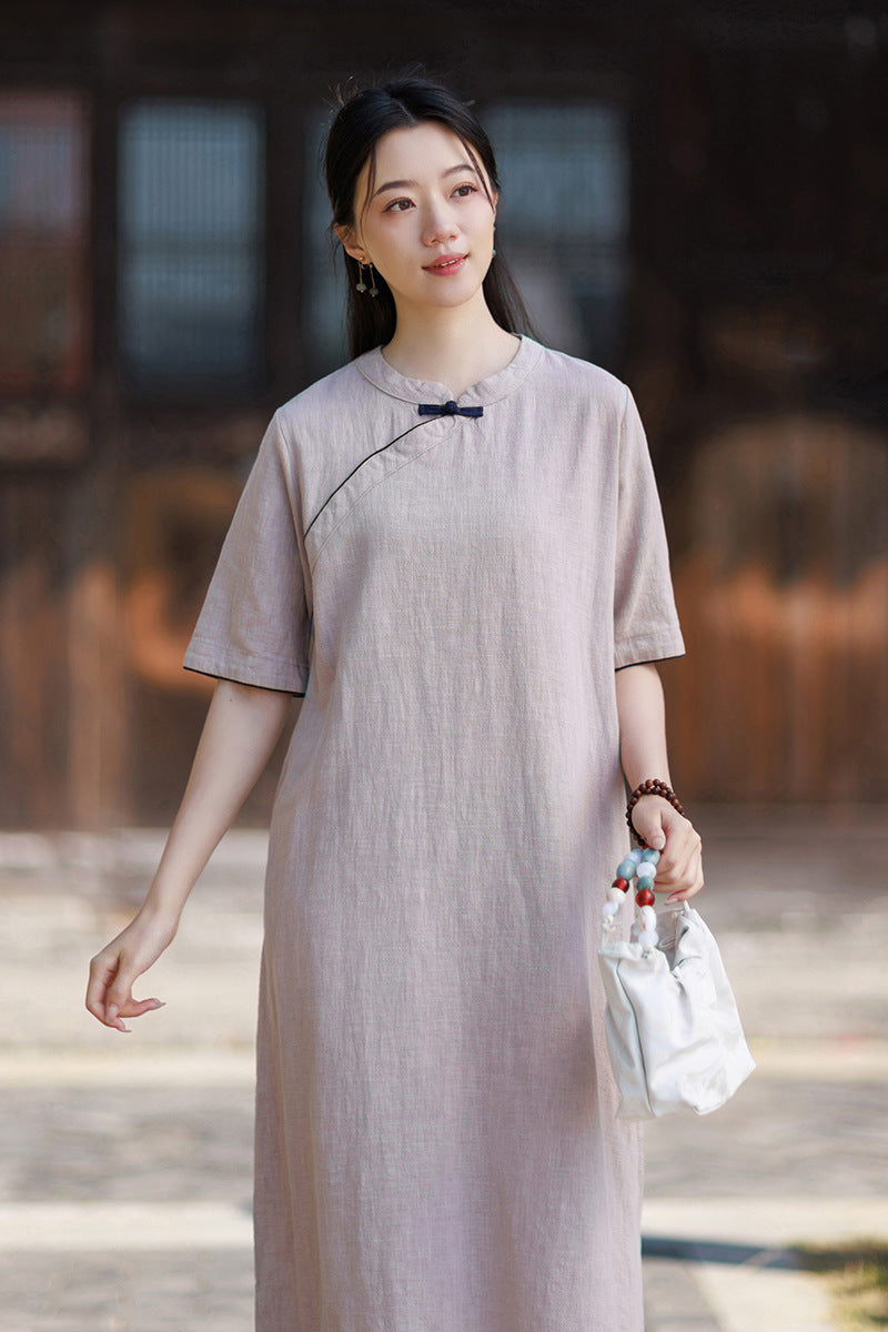 Summer Retro Qipao Dress: Loose-fitting Classic Women's Dress with a Small Stand-up Collar and Button Closure20260511