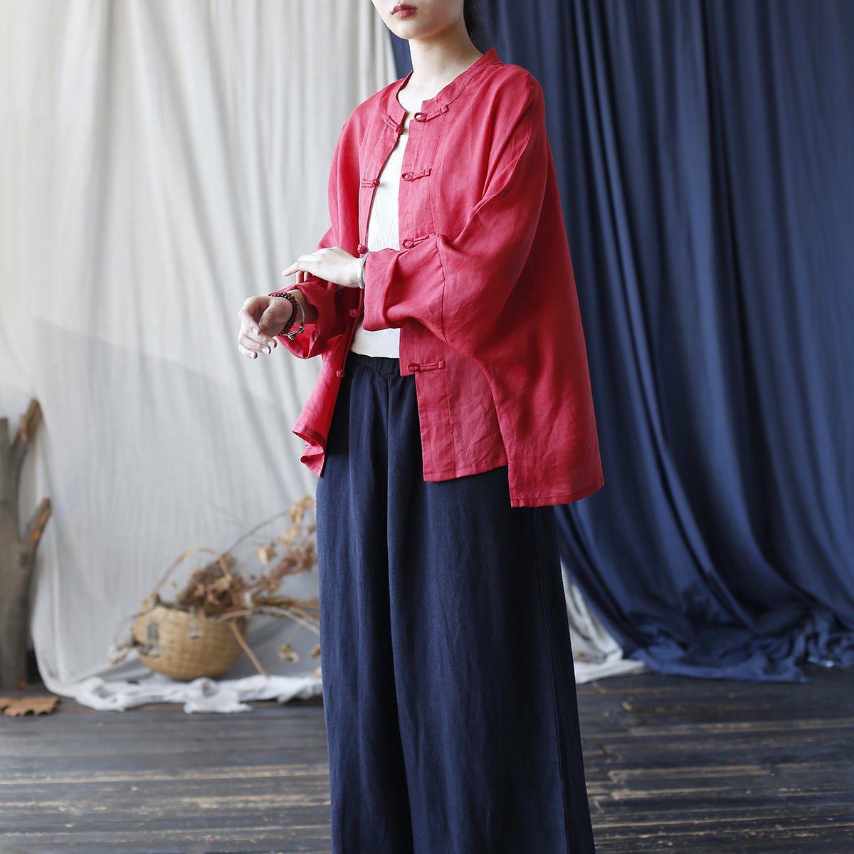 Summer Standing Collar Women Ramie Frog Button Shirt, Literary Retro Long Sleeve Loose Light Cardigan 20240802